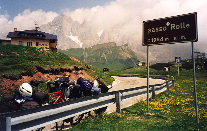 Passo Rolle 1984m