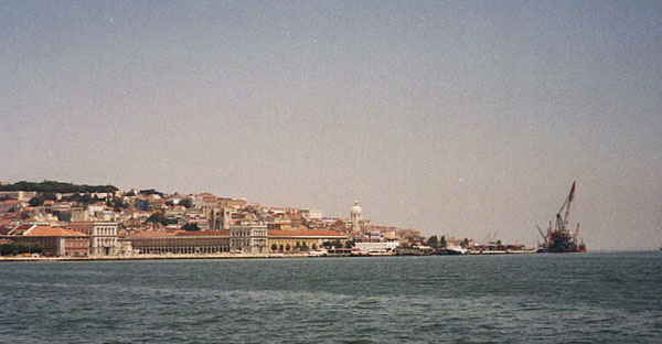 Lissabon frn Tejo